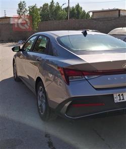 هیوندای ئەلەنترا